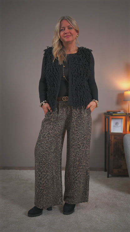Weite Hose im Leo-Print