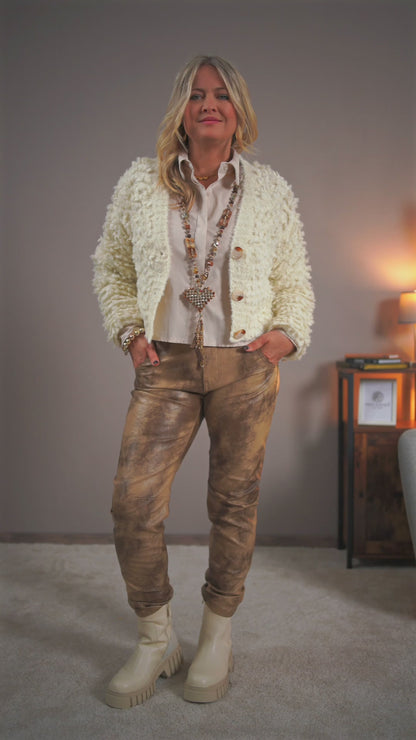 Bouclé-Strickjacke, cremeweiß