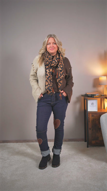 Strickpullover im Block-Design mit Zierbändern