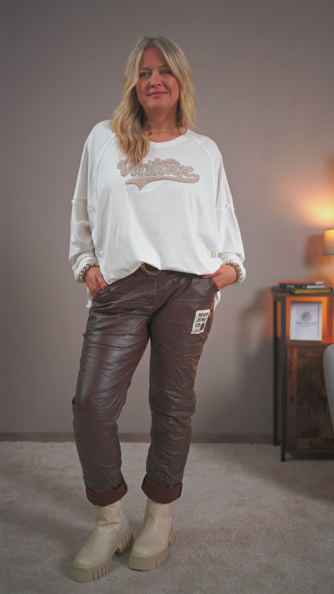 Jogpants im Leder-Look mit Gürtel, schokobraun