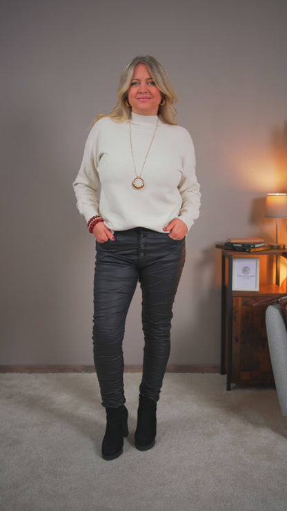 Feinstrickpullover mit Stehkragen, creme