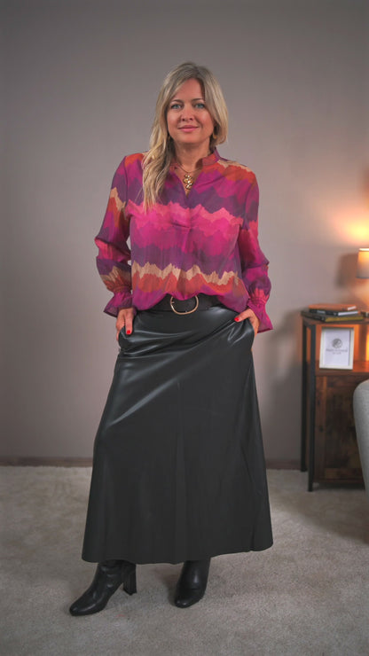 Leichte Bluse, bunt gemustert