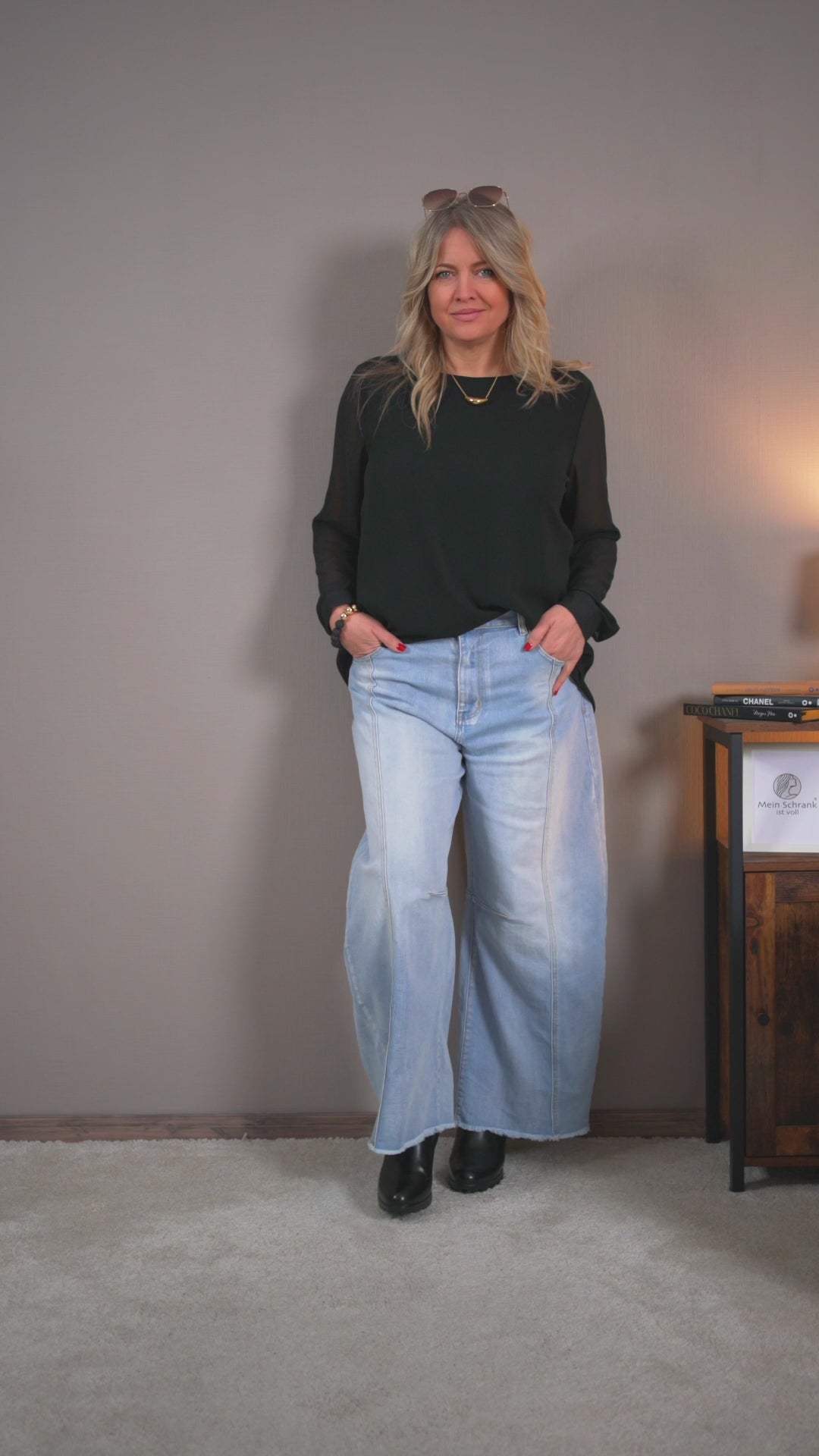 Video laden: Schlichte Bluse im Layering Look, schwarz