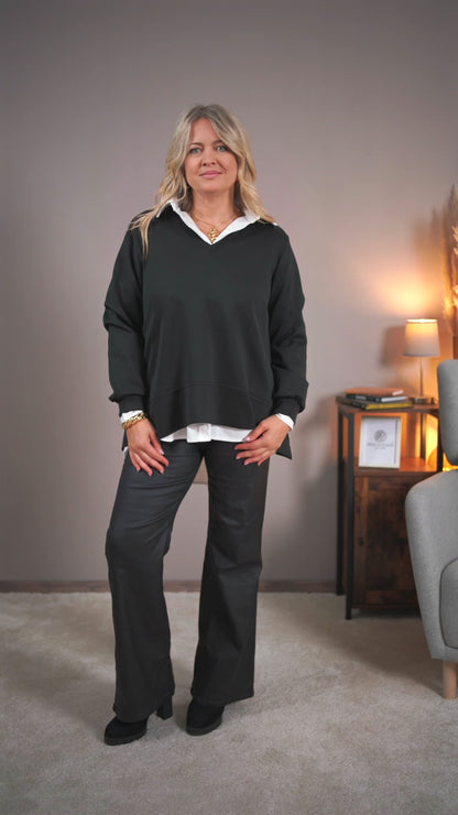 Oversize Sweatshirt mit V-Ausschnitt, schwarz