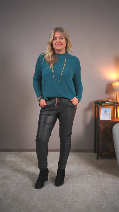 Feinstrickpullover mit Ripp-Ärmeln, petrol