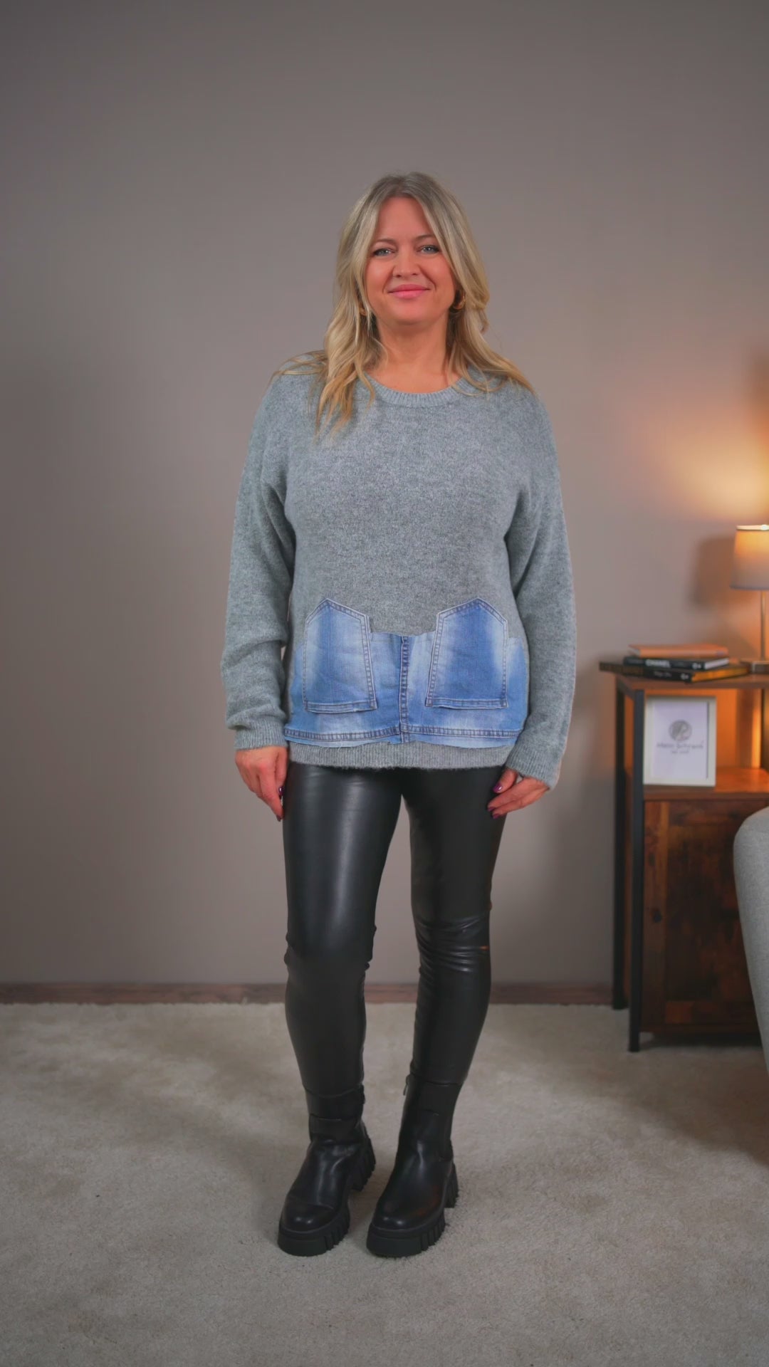 Video laden: Strickpullover, grau