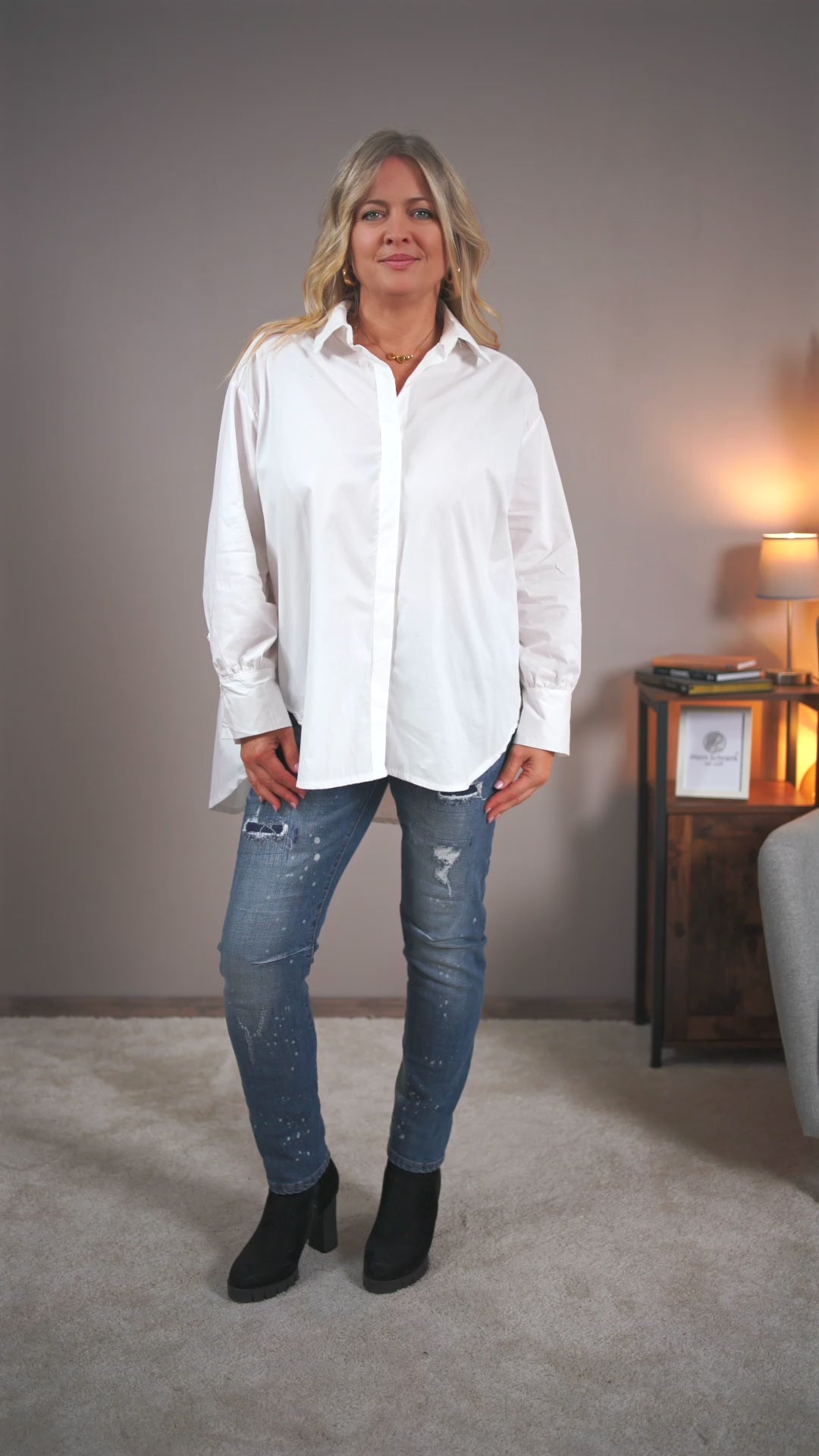 Video laden: Long-Bluse, weiß