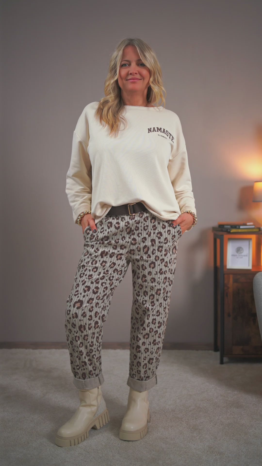 Sweatshirt mit Rückenprint, creme