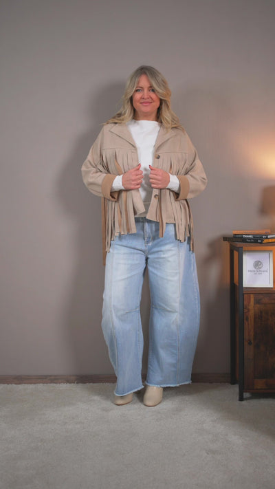 Stylische Jacke in Wildleder-Optik mit Fransen, beige