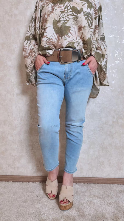 Jeans, Hellblau